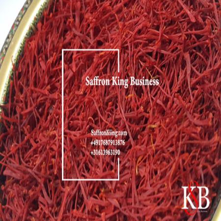 What is the best way to use saffron?